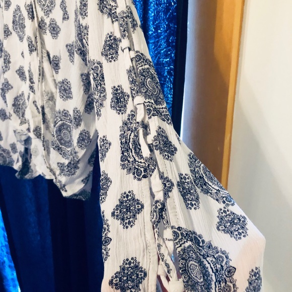 Long Sleeve Boho Top | Altar’d State - Picture 3 of 5